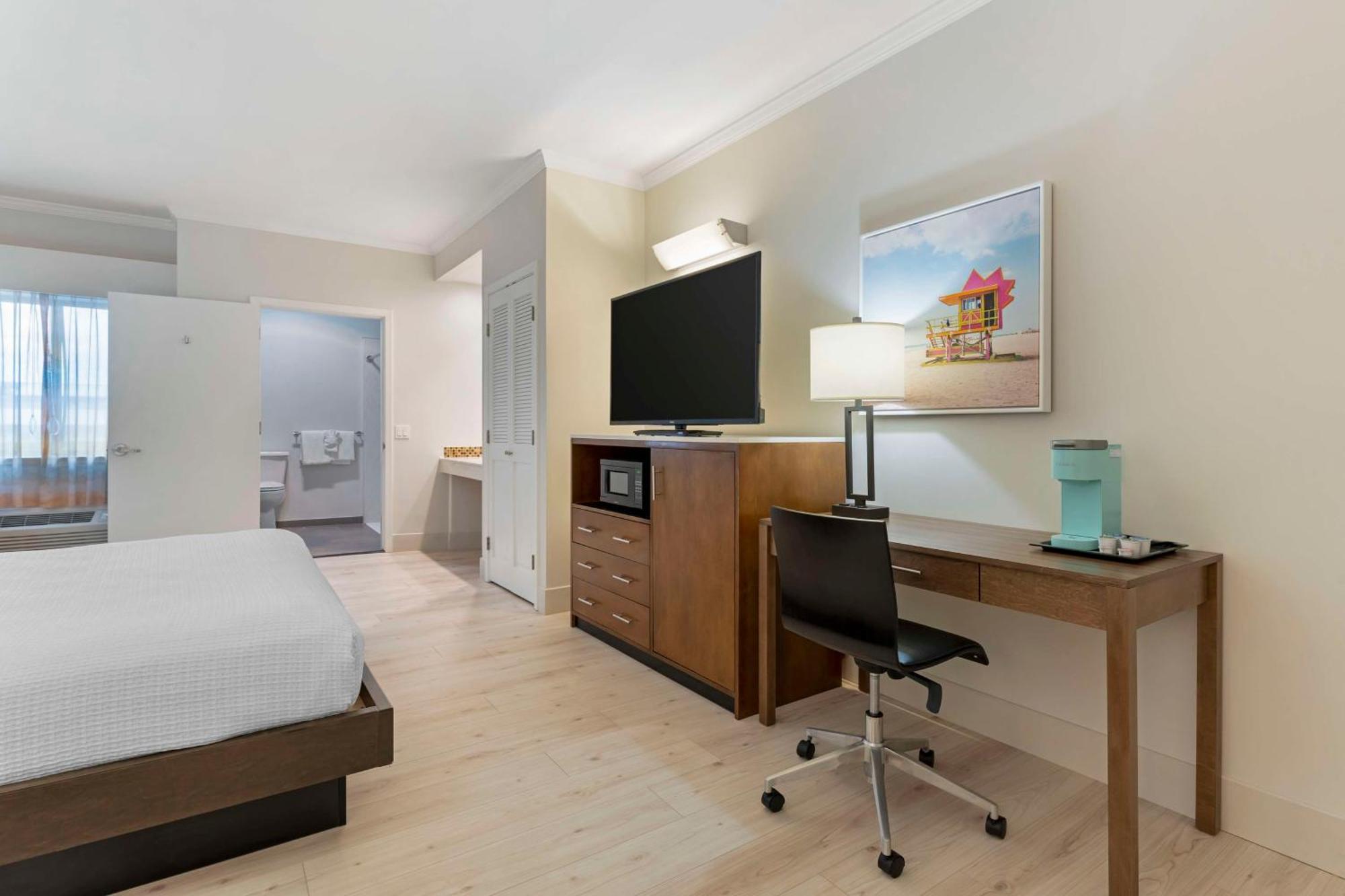 Best Western Plus All Suites Inn Santa Cruz Exterior foto