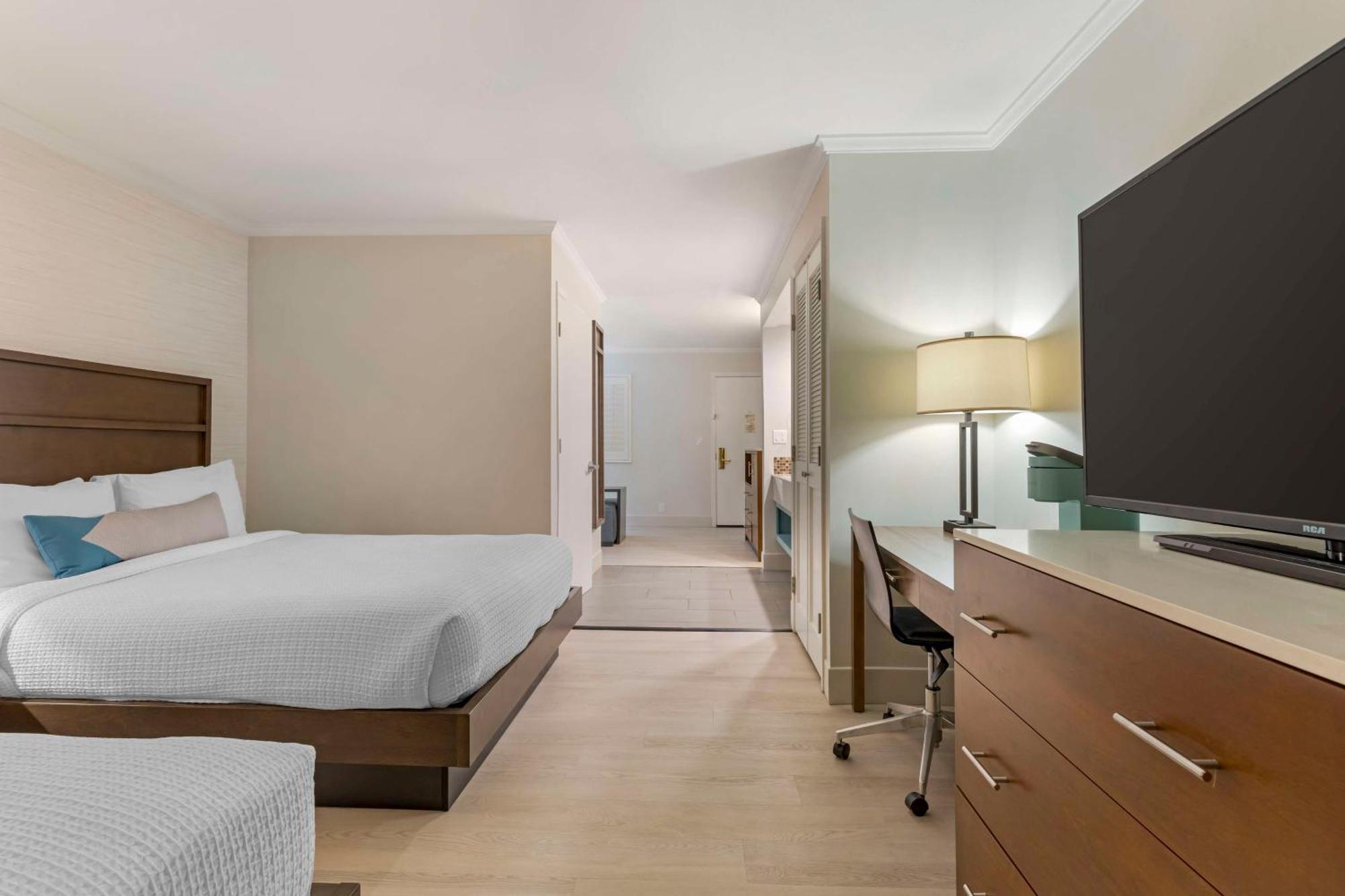 Best Western Plus All Suites Inn Santa Cruz Exterior foto